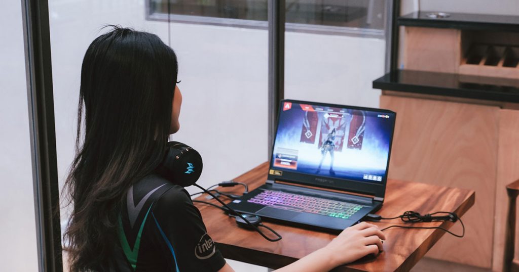 A 7-Step Guide To Building A Successful Career In eSports