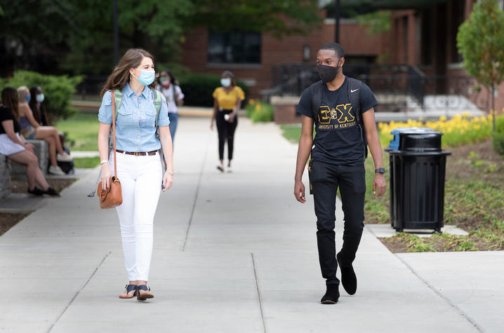 5 Tips To Keep A College Campus Safe