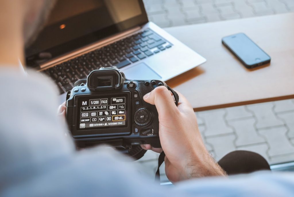 Starting A Photography Business? Make Sure You Have The Right Equipment